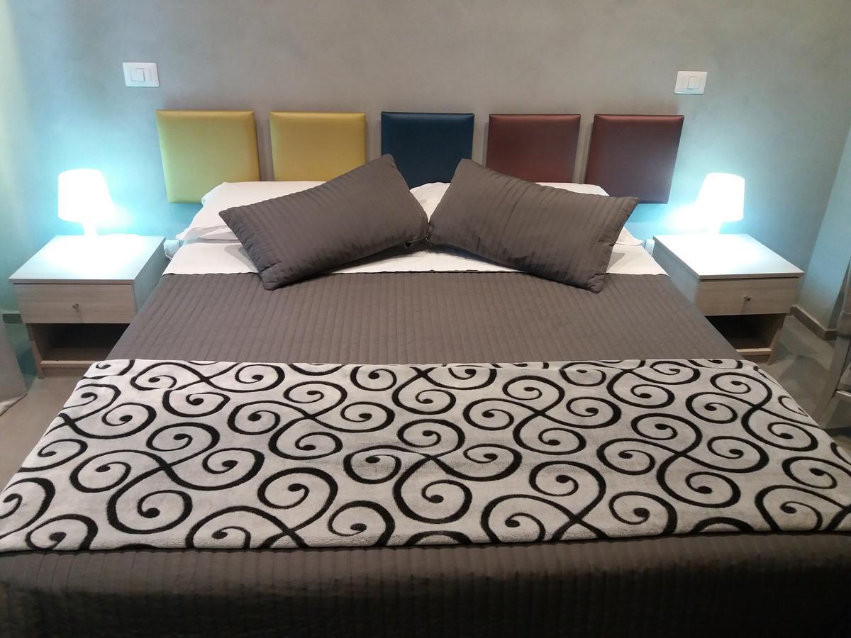 Maliziusella Hotel Napoli Ngoại thất bức ảnh